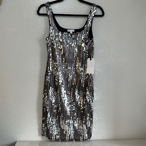 Leith Dresses & Skirts - NWT Leith mini bodycoon tank top dress with sequins